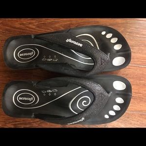 Aerosoft flip flops